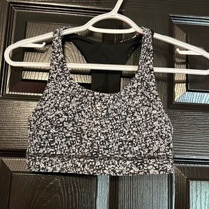 lululemon sports bra
